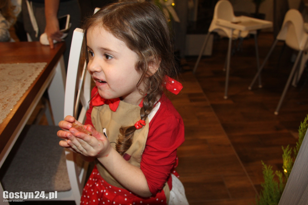 Warsztaty lukrowania pierników