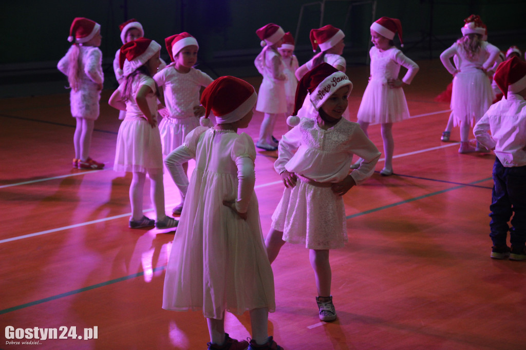 Brzuszki z Mikołajem w Borku Wlkp.