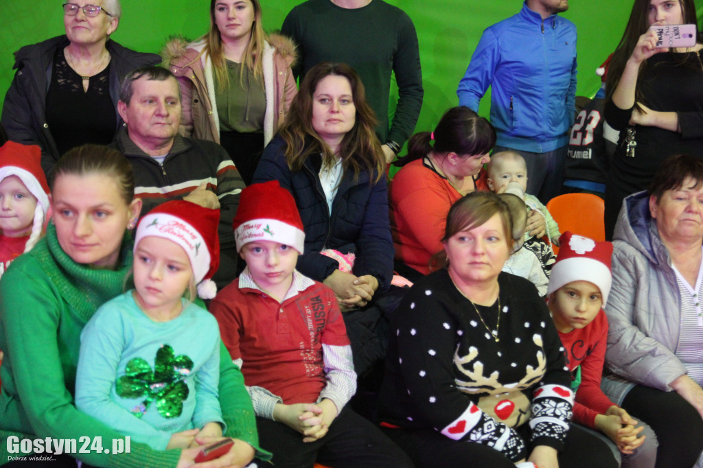 Brzuszki z Mikołajem w Borku Wlkp.