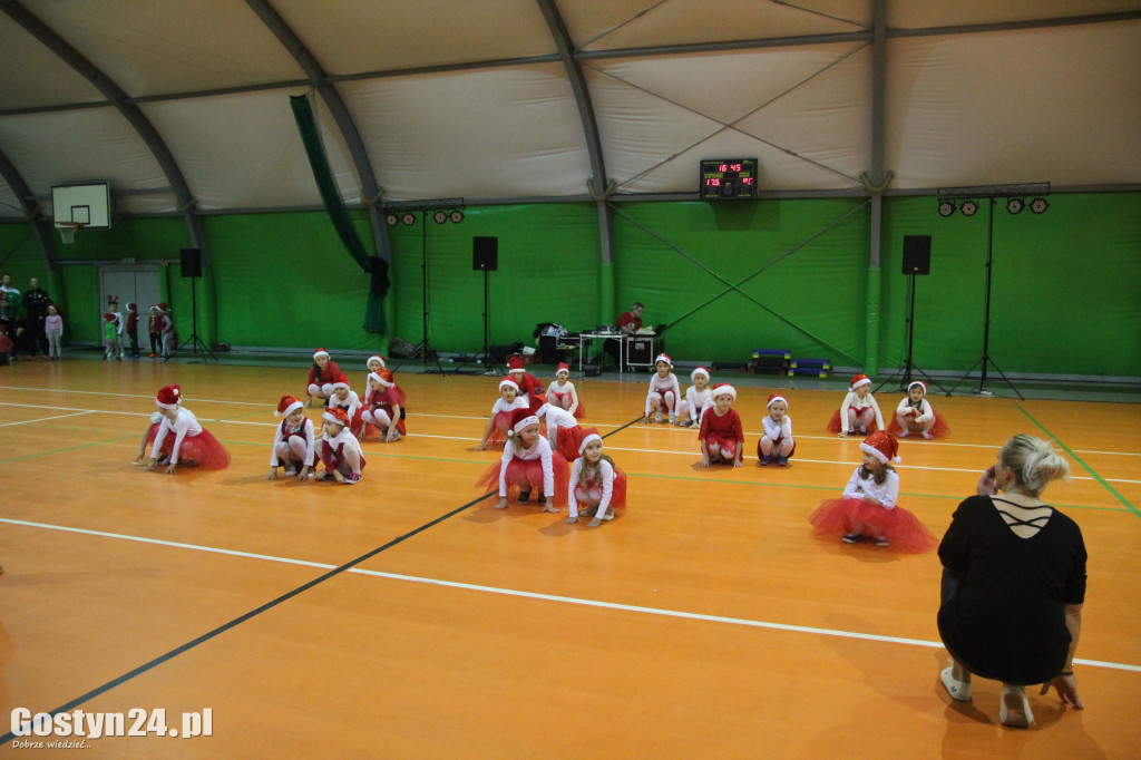 Brzuszki z Mikołajem w Borku Wlkp.