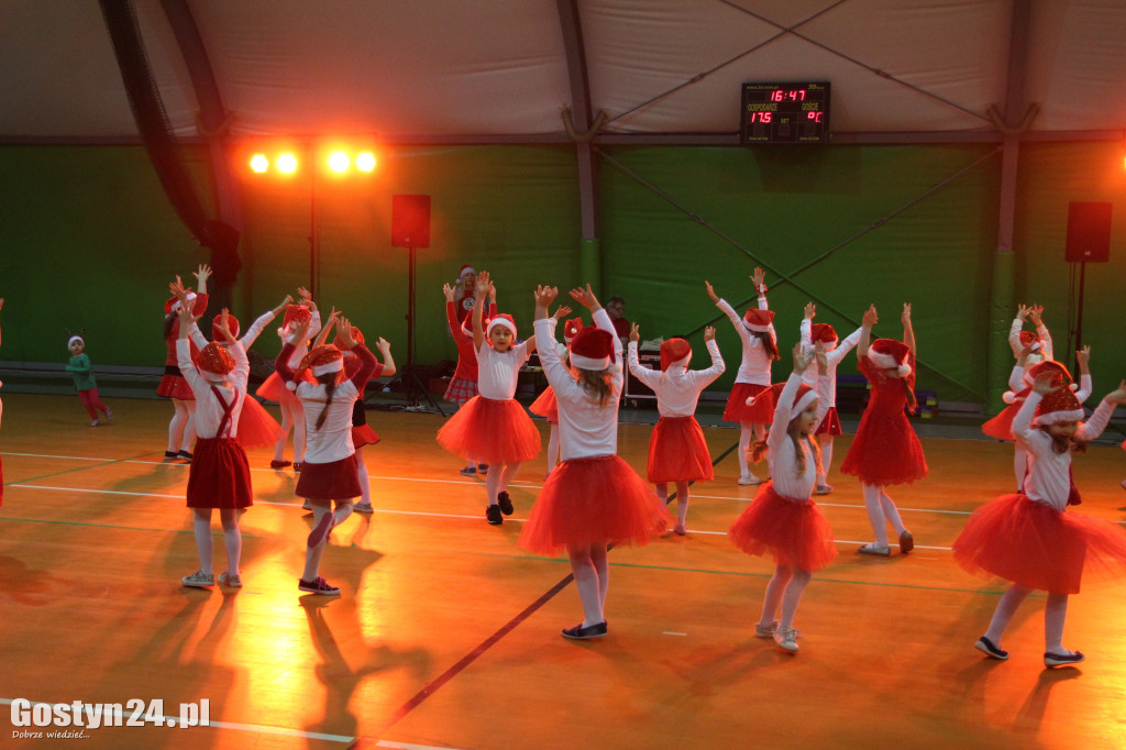 Brzuszki z Mikołajem w Borku Wlkp.