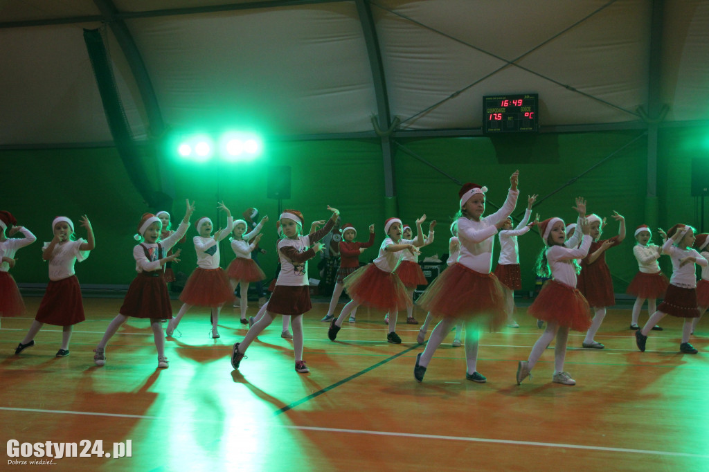 Brzuszki z Mikołajem w Borku Wlkp.