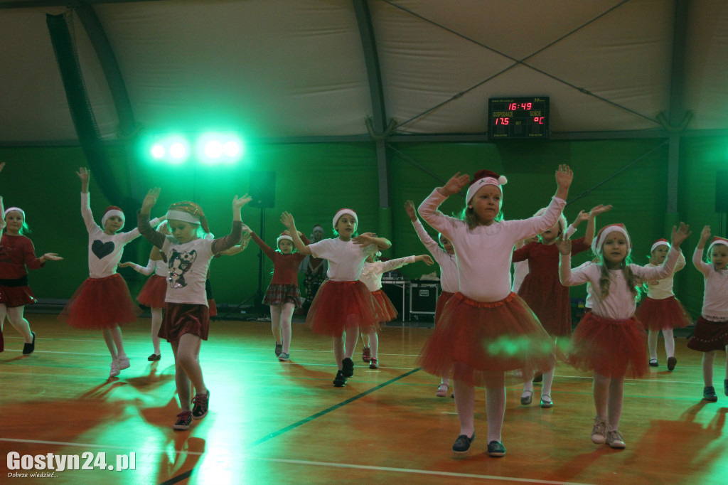 Brzuszki z Mikołajem w Borku Wlkp.