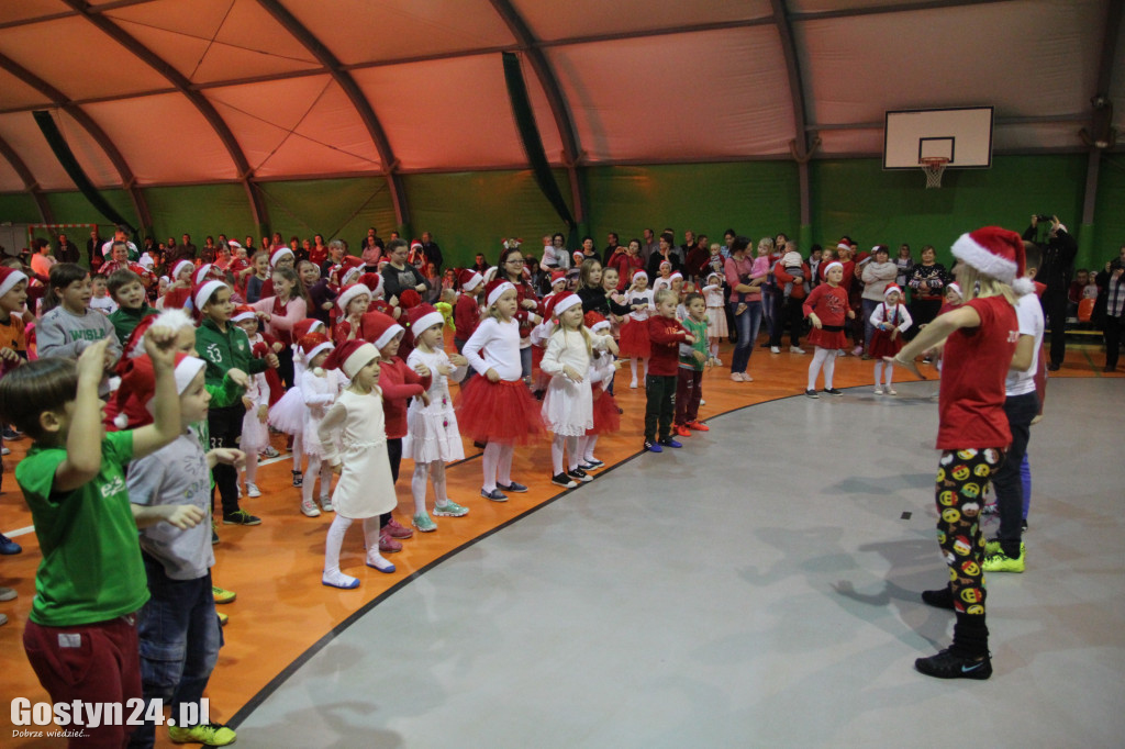 Brzuszki z Mikołajem w Borku Wlkp.