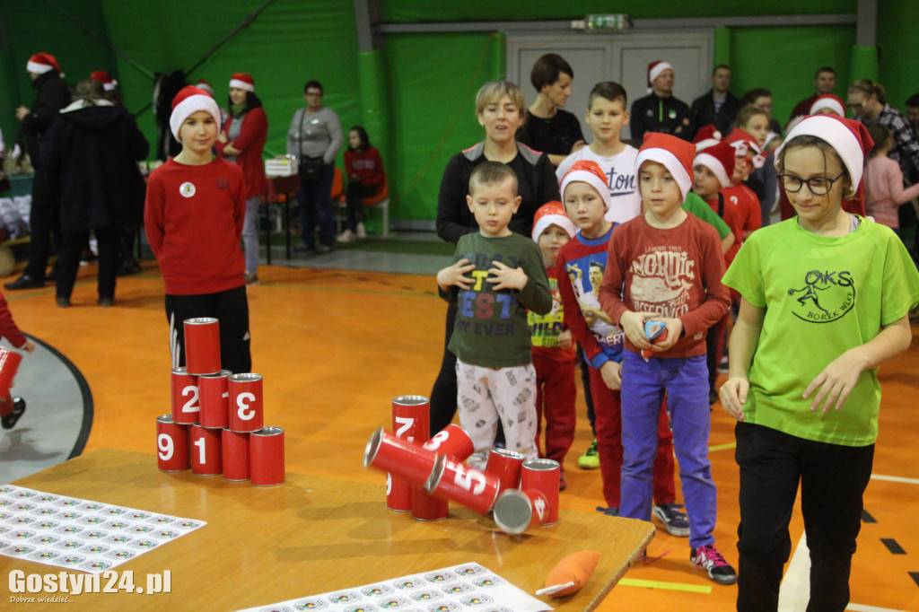 Brzuszki z Mikołajem w Borku Wlkp.