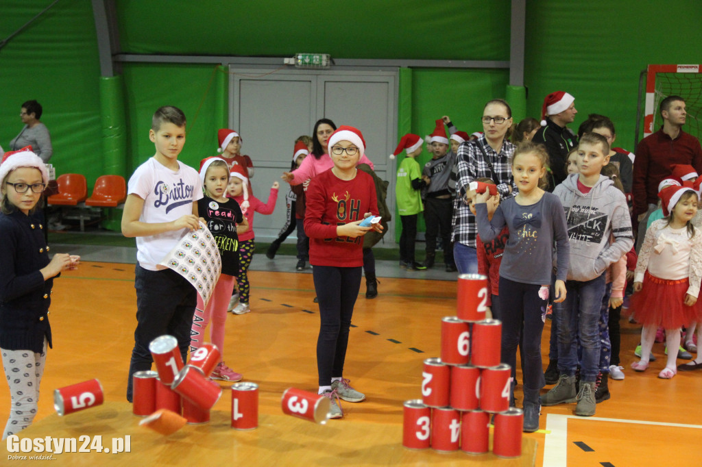 Brzuszki z Mikołajem w Borku Wlkp.
