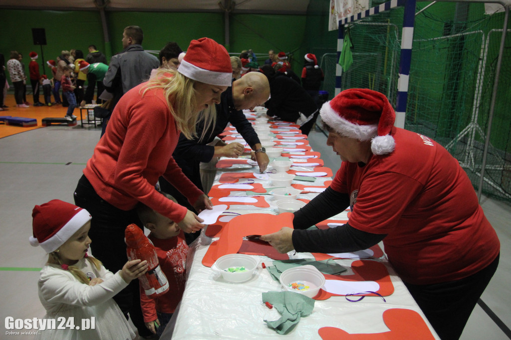 Brzuszki z Mikołajem w Borku Wlkp.