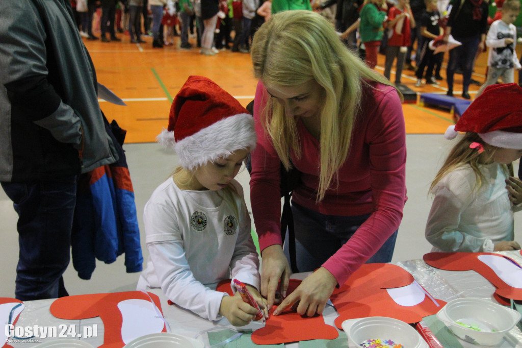 Brzuszki z Mikołajem w Borku Wlkp.