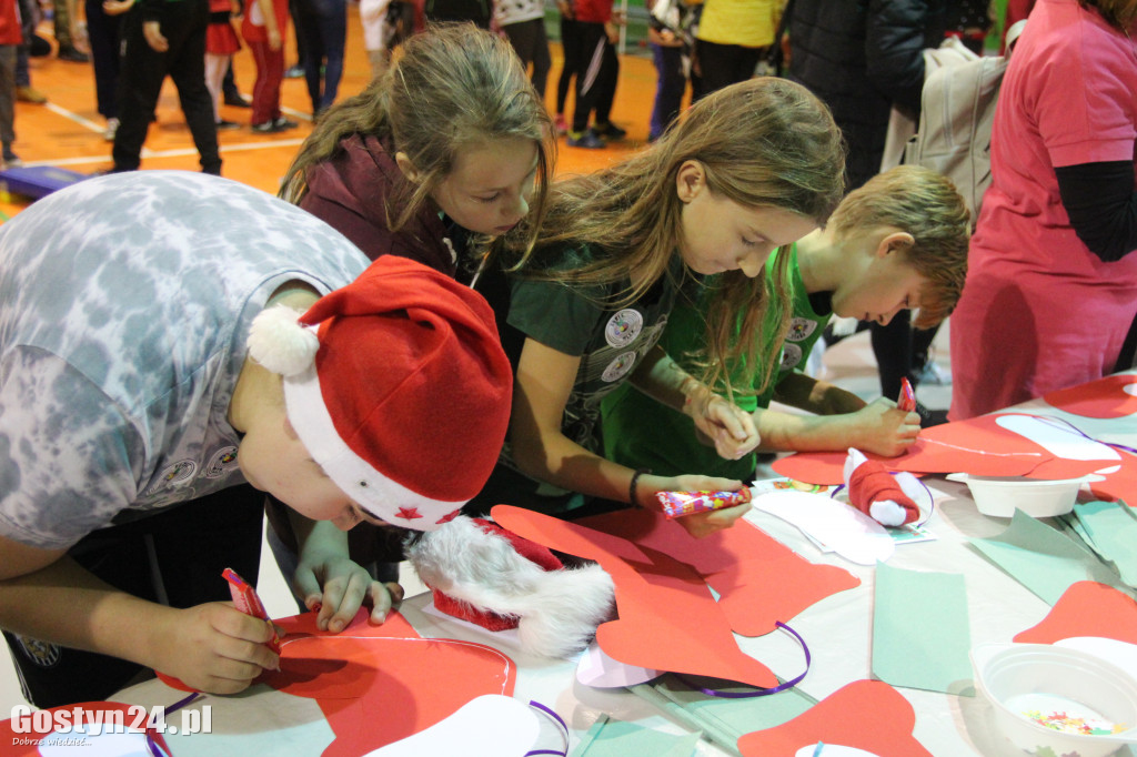 Brzuszki z Mikołajem w Borku Wlkp.