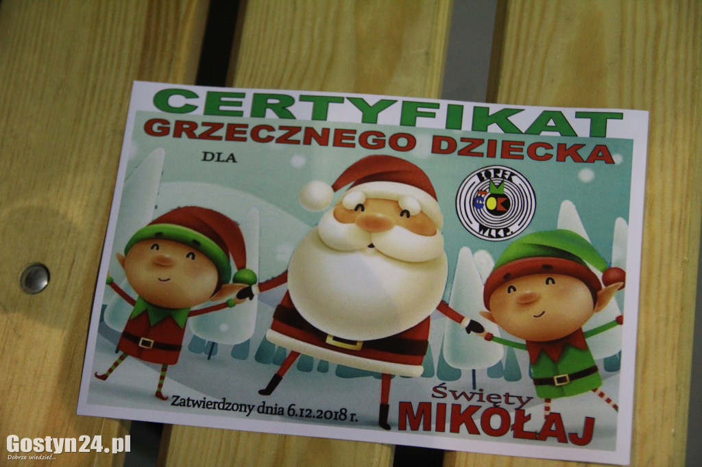 Brzuszki z Mikołajem w Borku Wlkp.