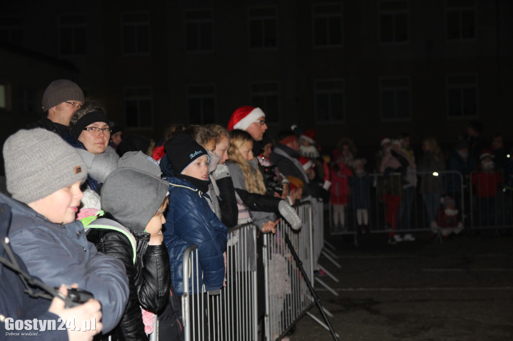 Brzuszki z Mikołajem w Borku Wlkp.