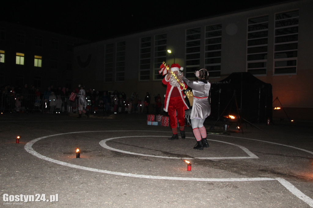 Brzuszki z Mikołajem w Borku Wlkp.