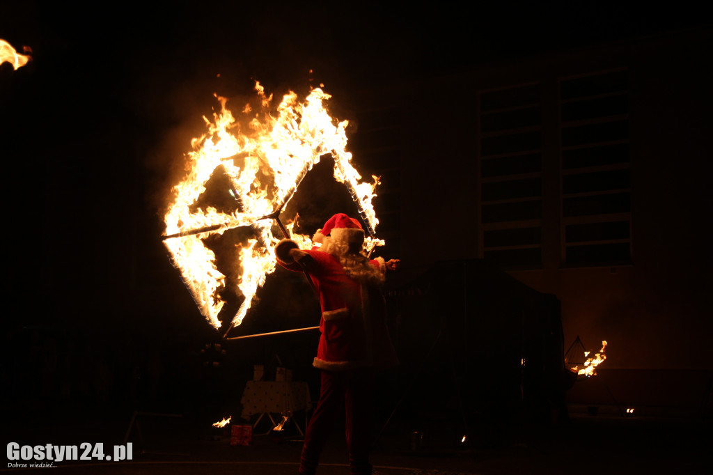 Brzuszki z Mikołajem w Borku Wlkp.