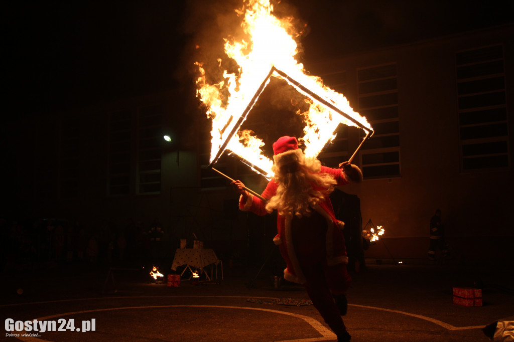 Brzuszki z Mikołajem w Borku Wlkp.