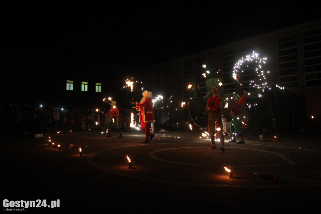 Brzuszki z Mikołajem w Borku Wlkp.