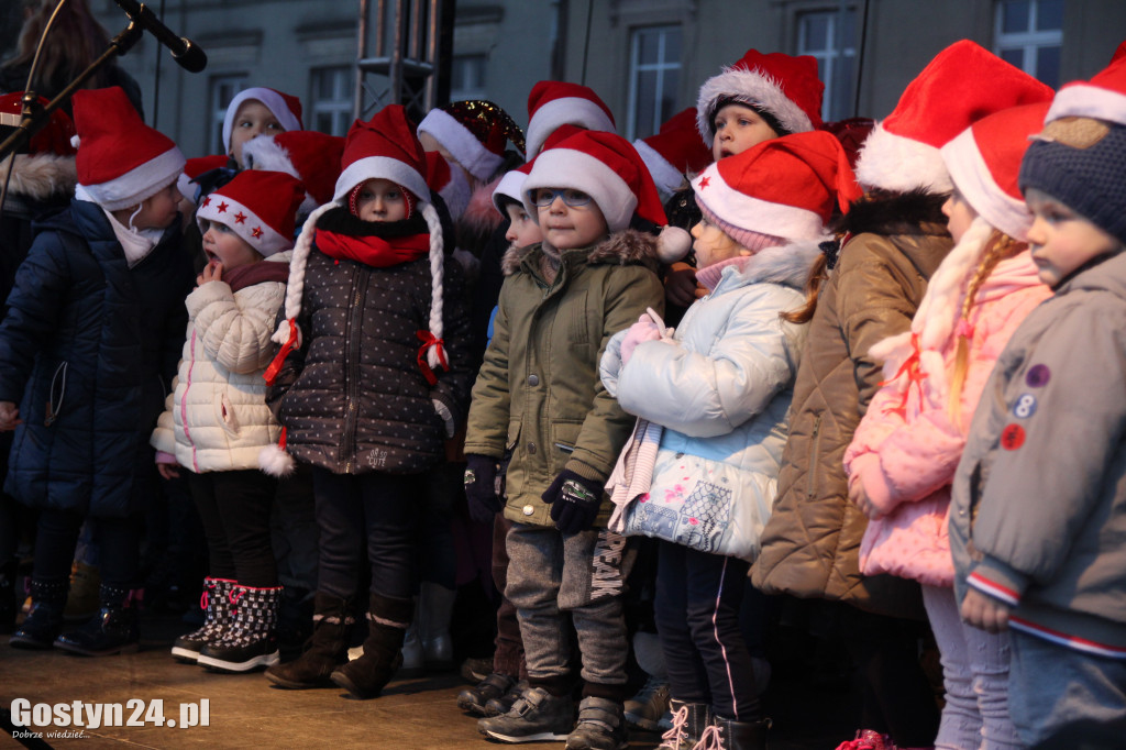 Świąteczny ryneczek w Gostyniu