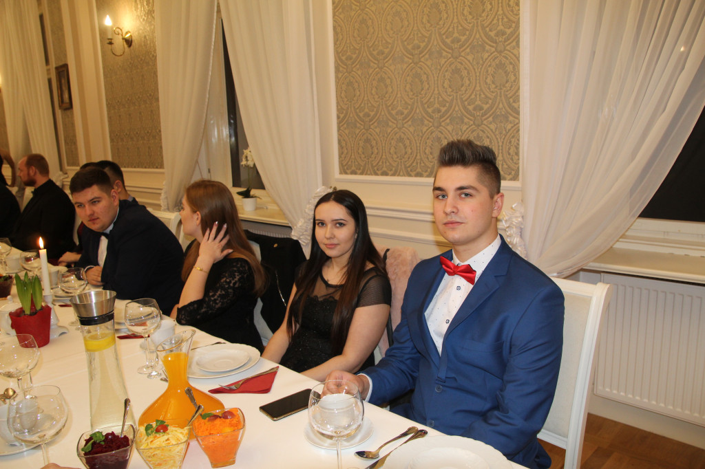 Studniówka ZSOiZ w Pogorzeli