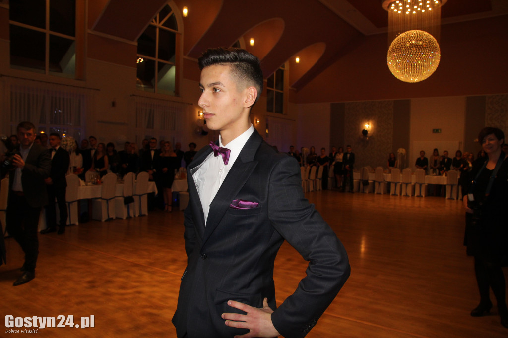 Studniówka maturzystów ZSO w Gstyniu