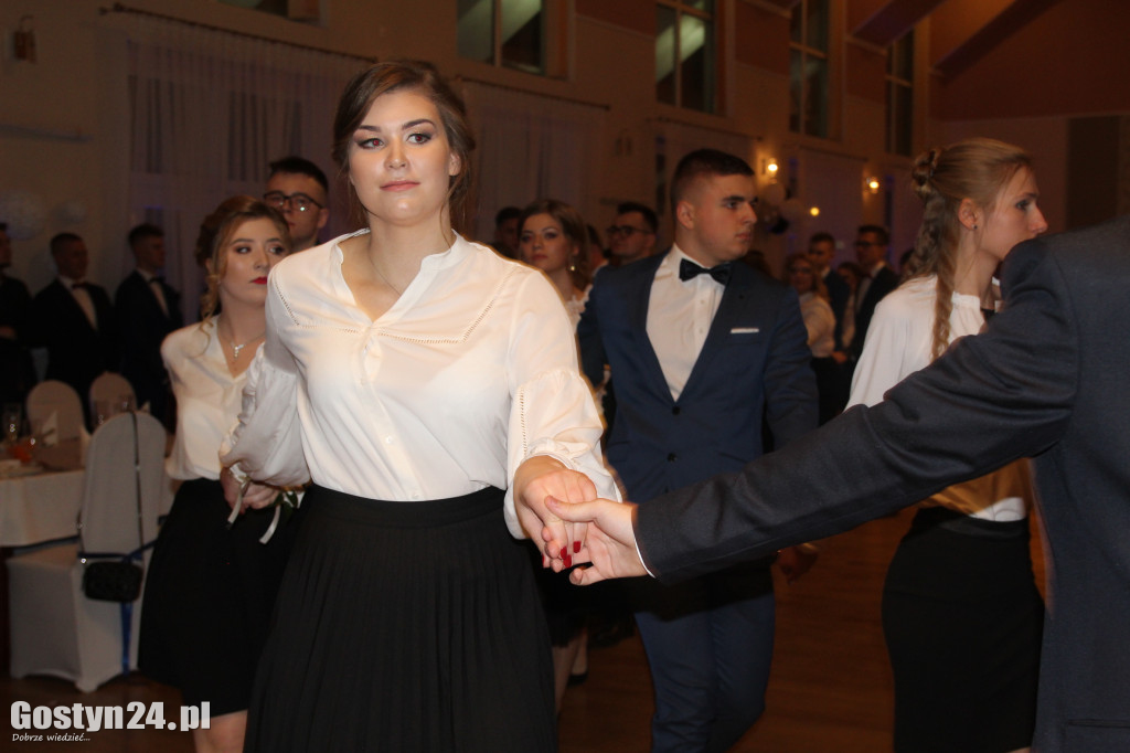 Studniówka maturzystów ZSO w Gstyniu
