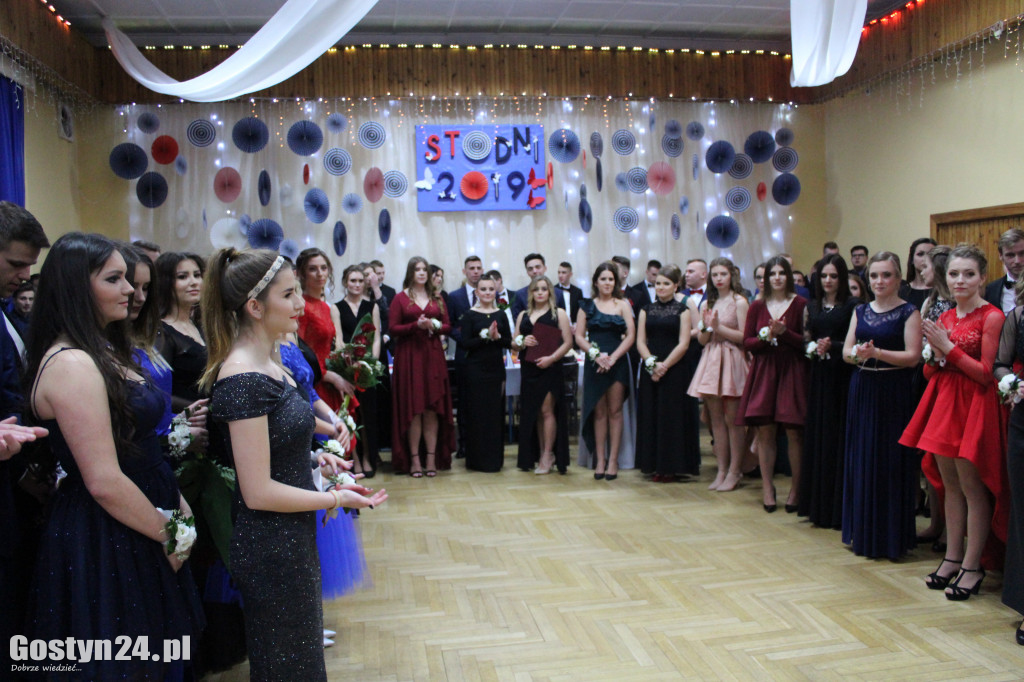 Studniówka w ZSOiZ w Krobi