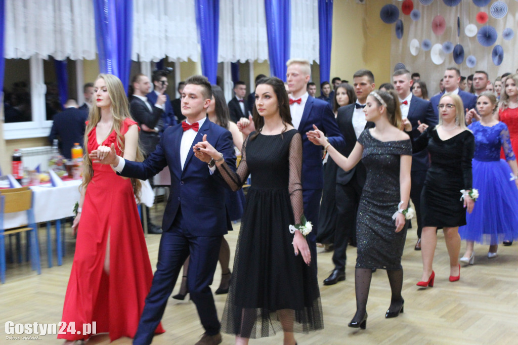 Studniówka w ZSOiZ w Krobi