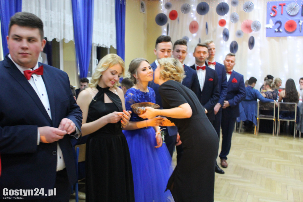 Studniówka w ZSOiZ w Krobi