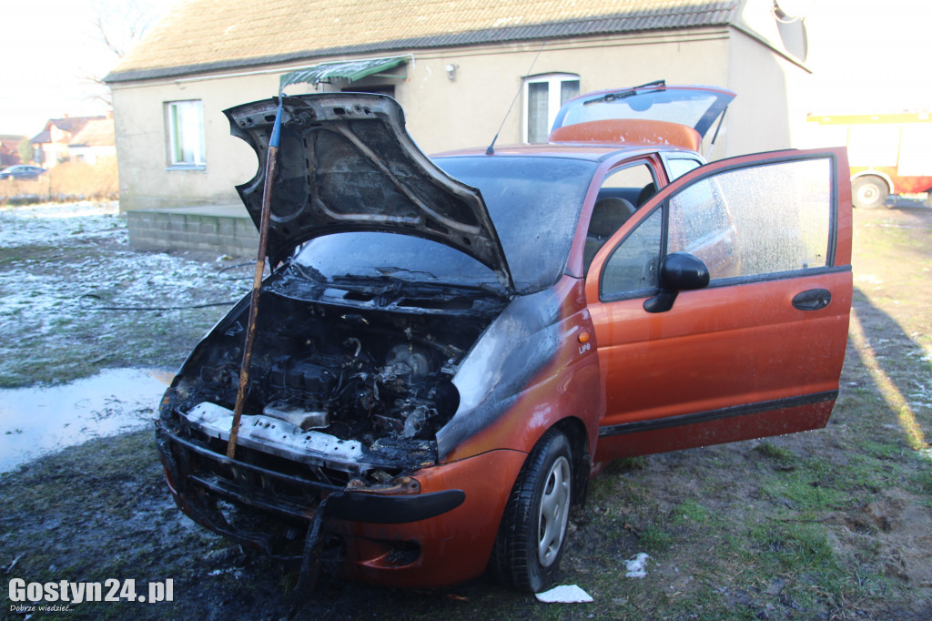 Pożar auta w Siemowie