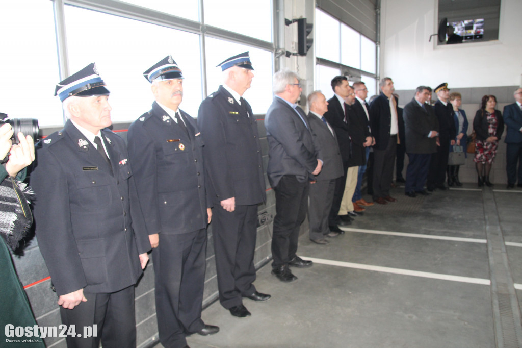 Dołączyli do elitarnej grupy strażaków
