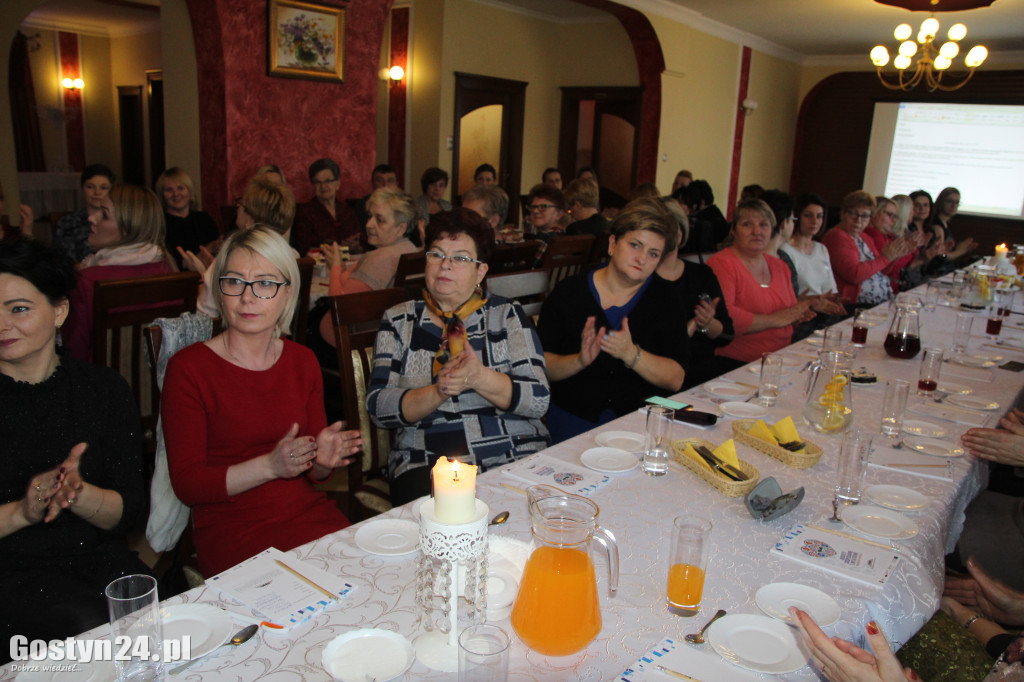 Min. Angelika Możdżanowska w Pępowie