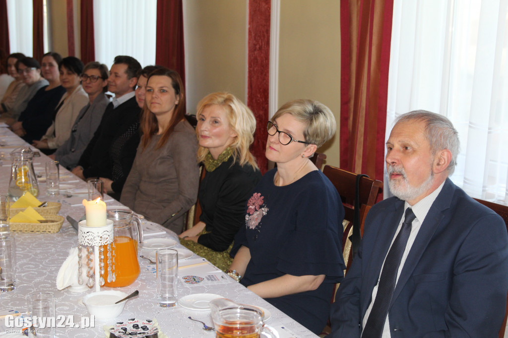 Min. Angelika Możdżanowska w Pępowie