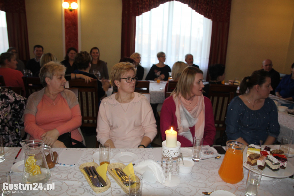 Min. Angelika Możdżanowska w Pępowie