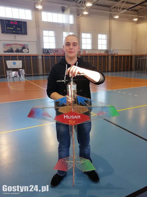 Zawody Halowych Modeli Szybowców F1N