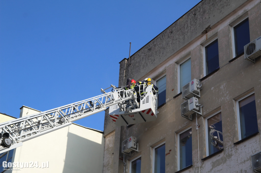 Akcja ratunkowa w gostyńskim Urzędzie Pracy