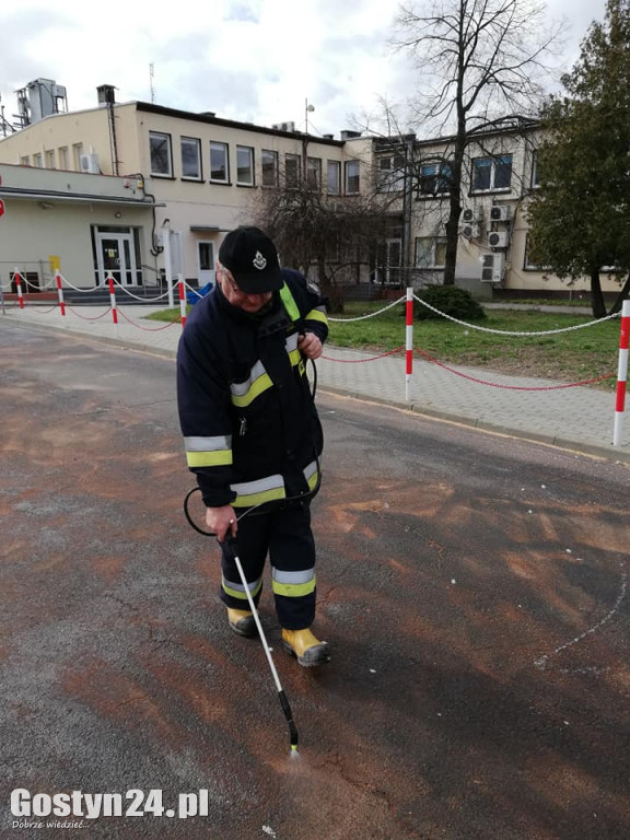 Wyciek oleju na terenie firmy - Pudliszki