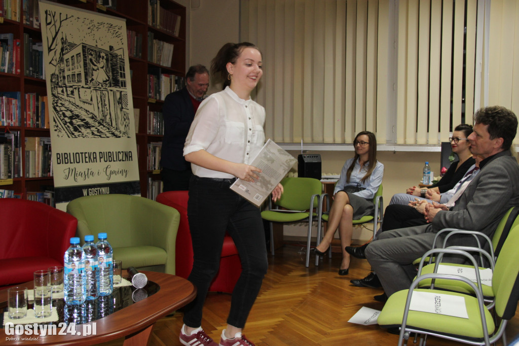 Promocja Gost Town i Siedem Piór w bibliotece