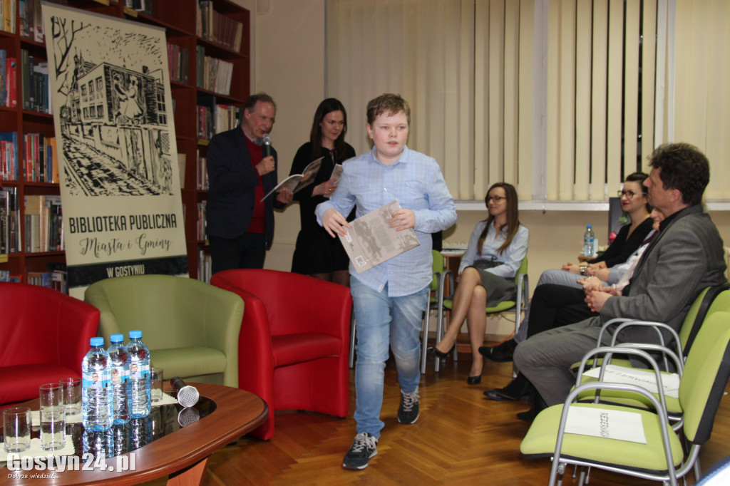 Promocja Gost Town i Siedem Piór w bibliotece