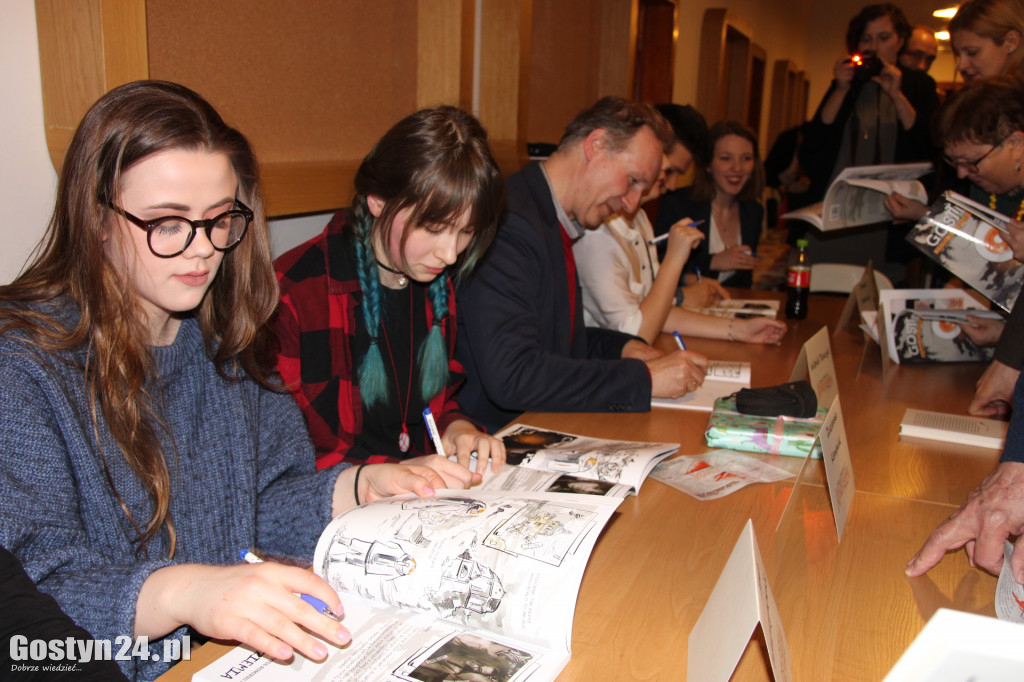 Promocja Gost Town i Siedem Piór w bibliotece