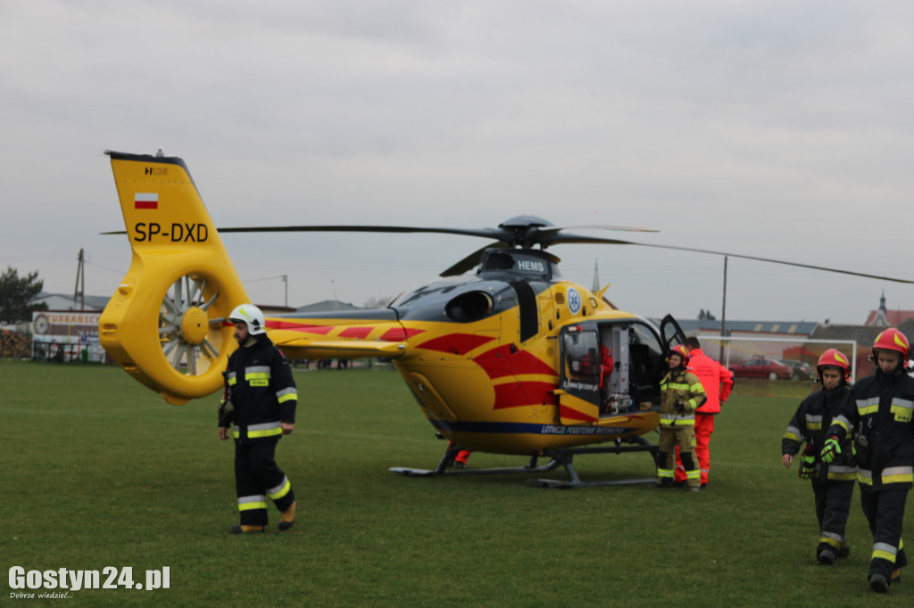Helikopter LPR lądował na stadionie w Pogorzeli