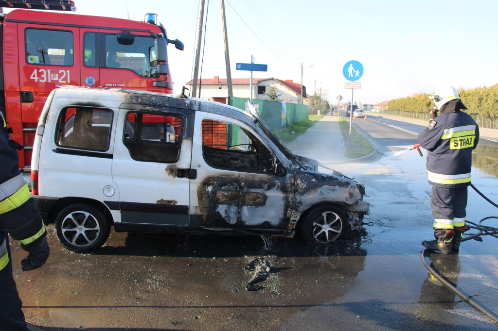 Pożar samochodu w Krobi