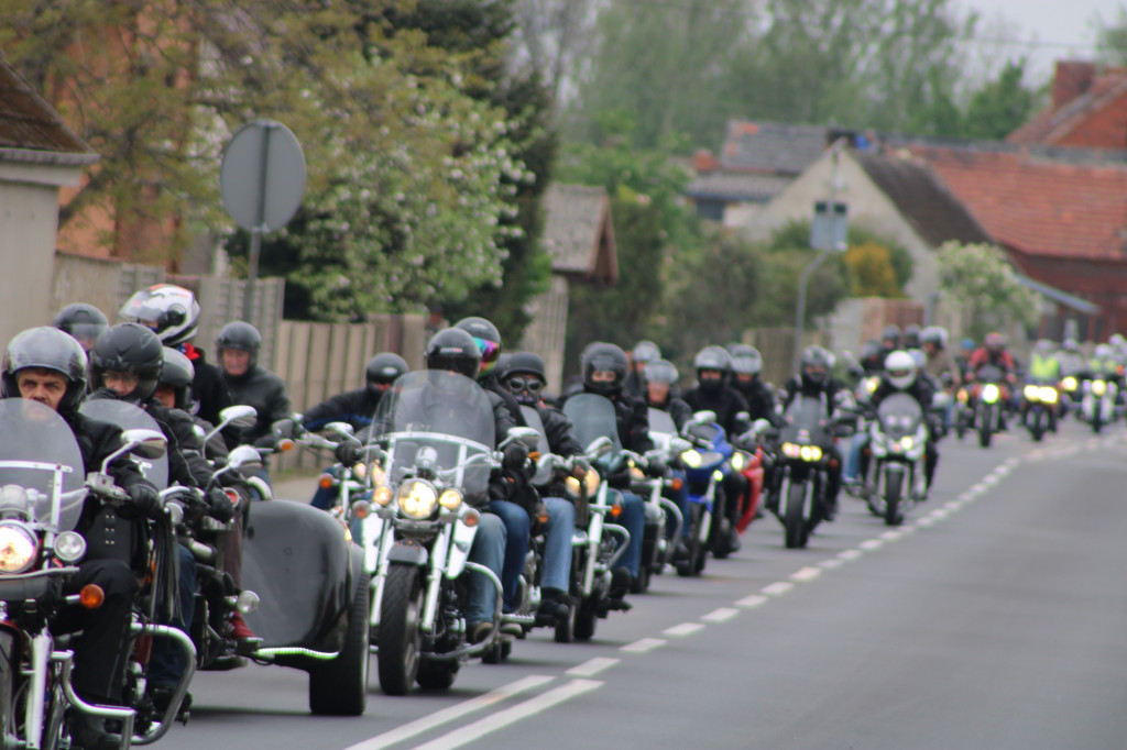 Rozpoczęcie sezonu motocyklowego w Dzięczynie