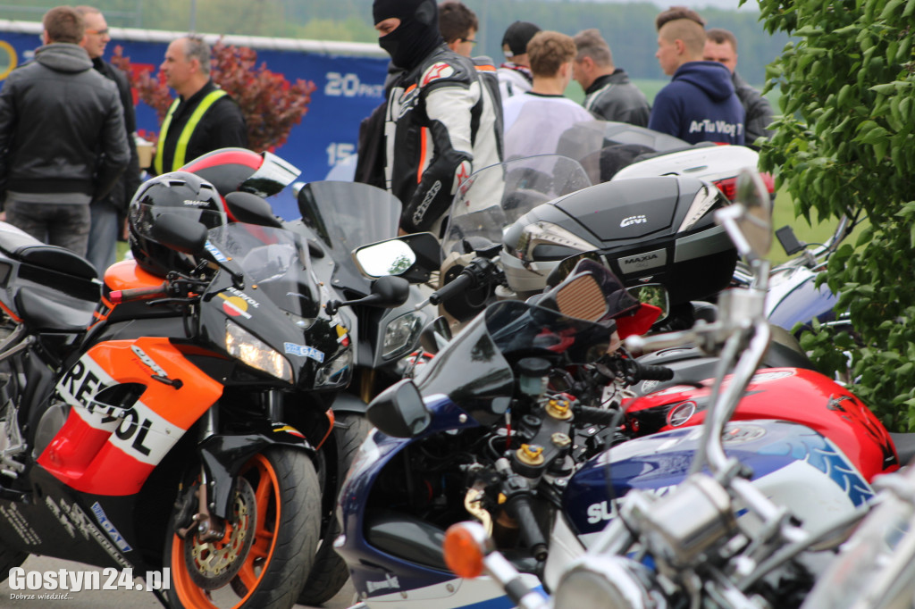 Rozpoczęcie sezonu motocyklowego w Dzięczynie