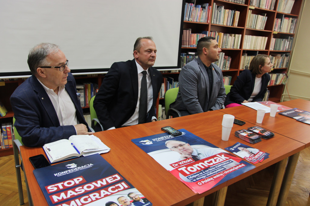 Konferencja kandydatów Konfederacji w Gostyniu