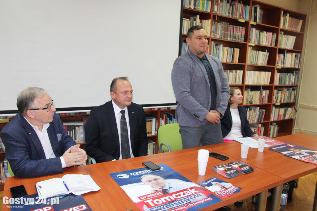Konferencja kandydatów Konfederacji w Gostyniu