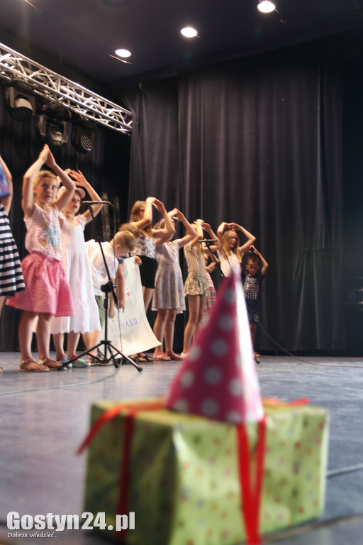 15-lecie i zakończenie roku w szkole Helen Doron