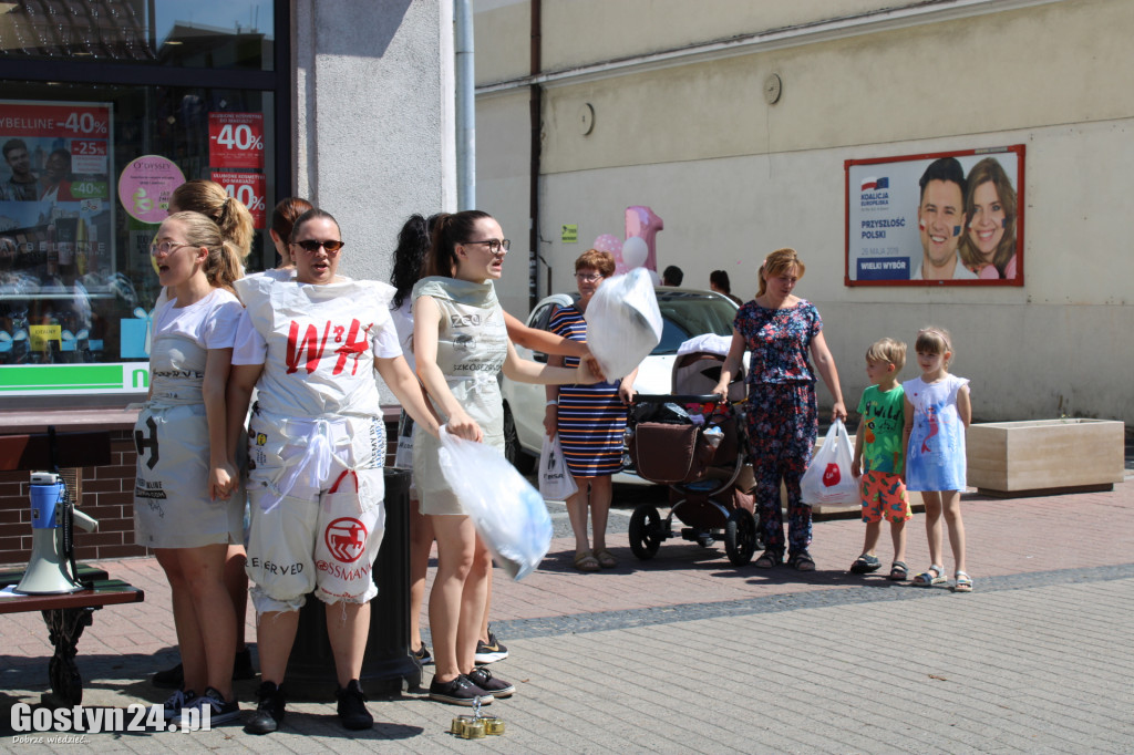 Happening na gostyńskim deptaku