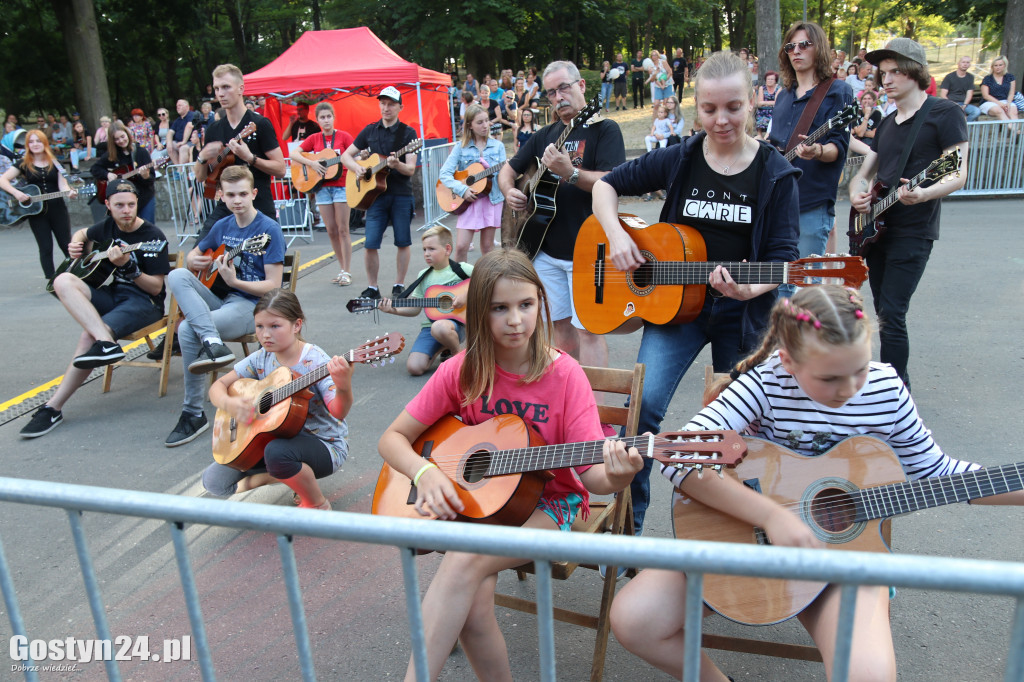 Pierwszy Gostyński Rekord Gitarowy