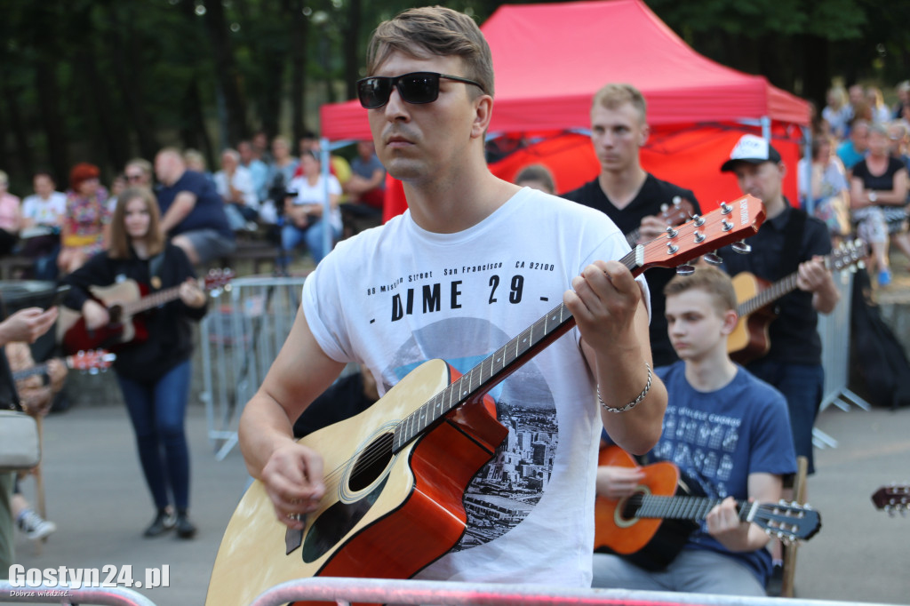 Pierwszy Gostyński Rekord Gitarowy