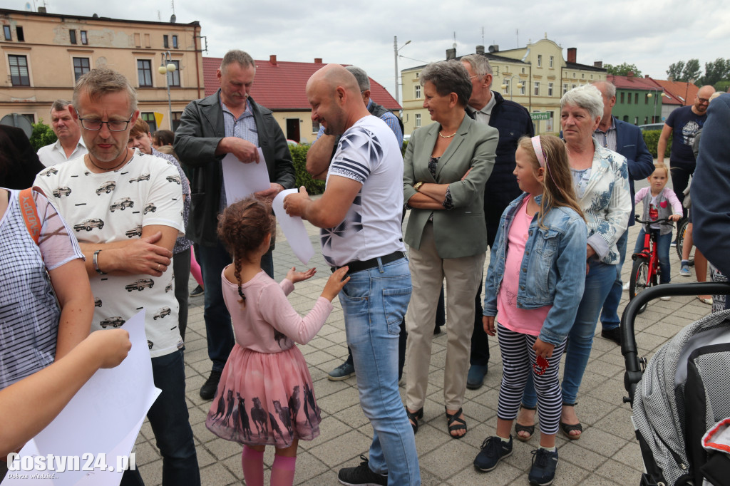 W poszukiwaniu historii Pogorzeli