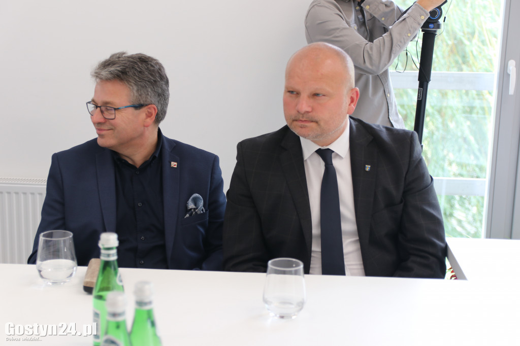 Marszałek i burmistrz podpisali umowę
