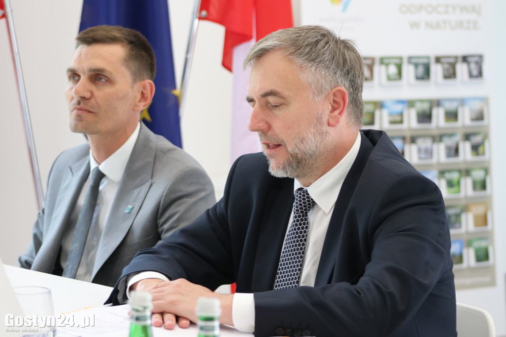 Marszałek i burmistrz podpisali umowę